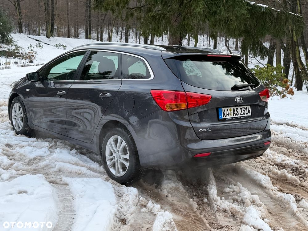 Kia Ceed 1.6 GDI Platinum Edition - 6