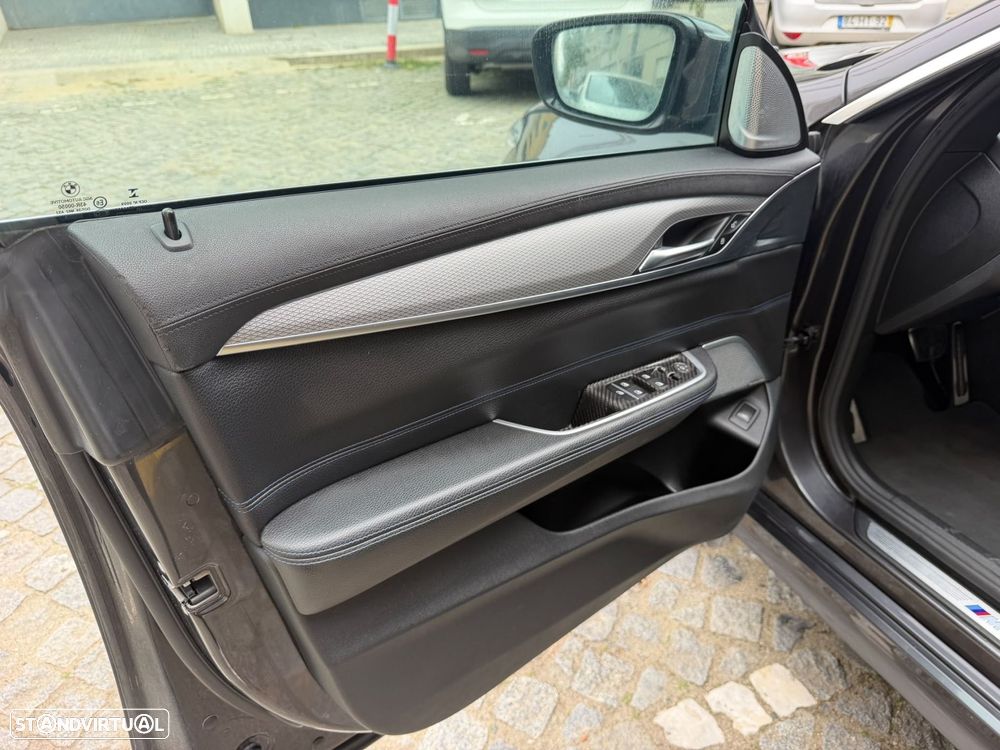 BMW 630 Gran Turismo d Pack M - 30