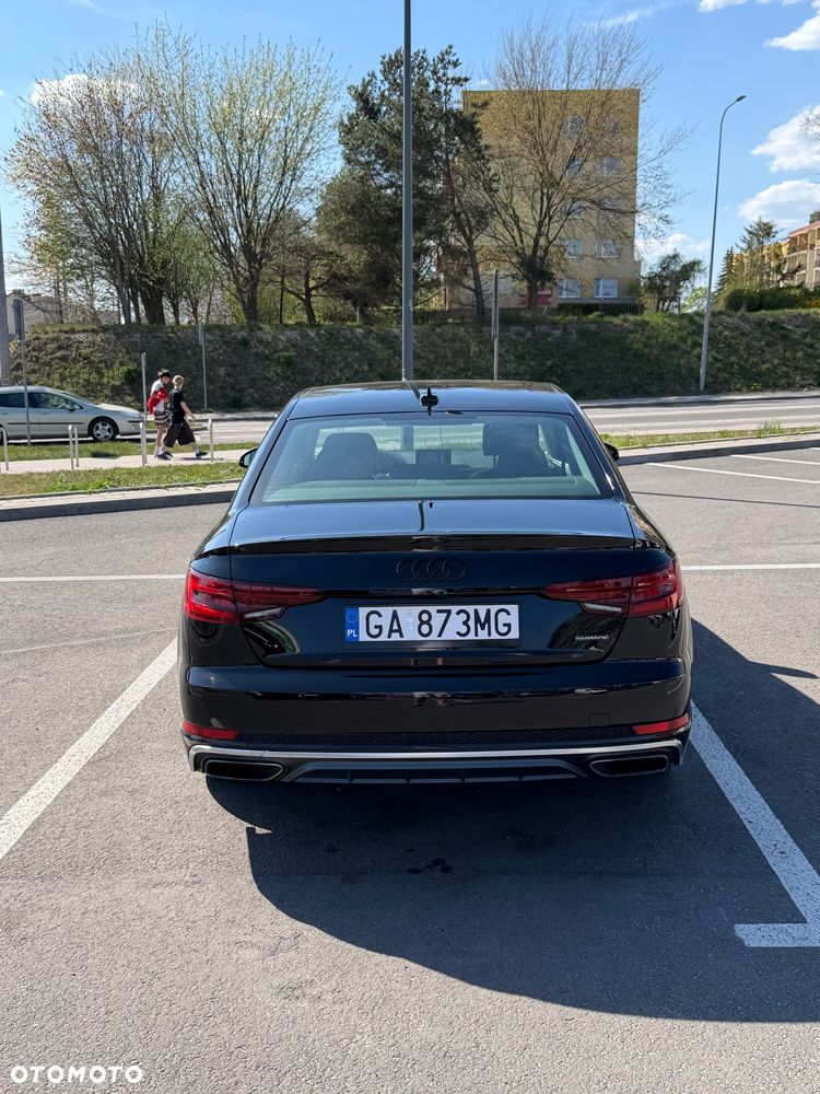 Audi A4 Limousine 2.0 TFSI Quattro S tronic - 5