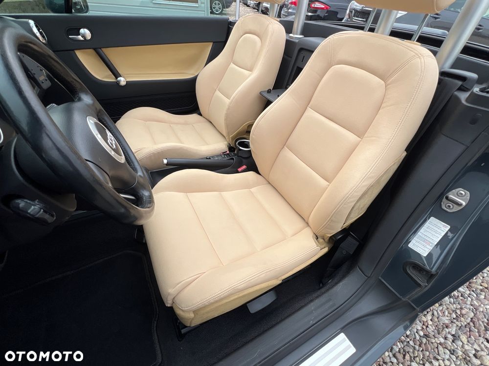 Audi TT Roadster 1.8 T - 16