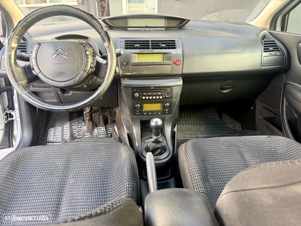 Citroën C4 1.6 HDi SX - 24
