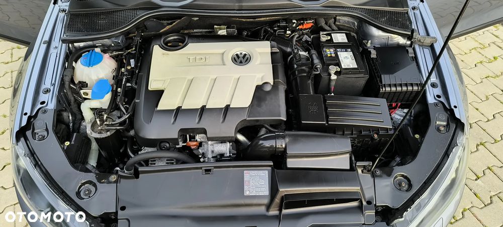 Volkswagen Scirocco 2.0 TDI Blue Motion Technologie - 27