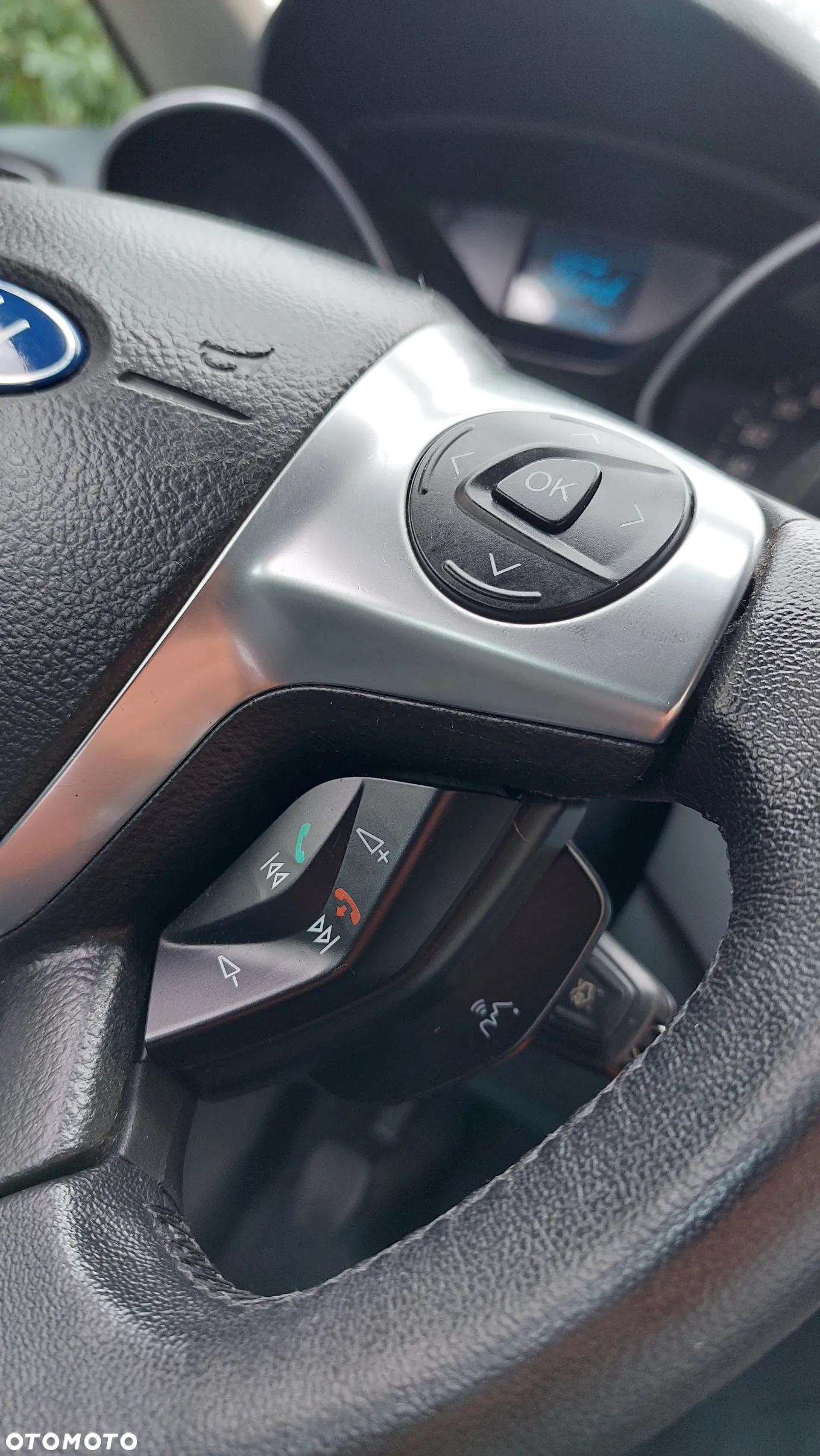 Ford C-MAX 1.6 Ambiente - 25