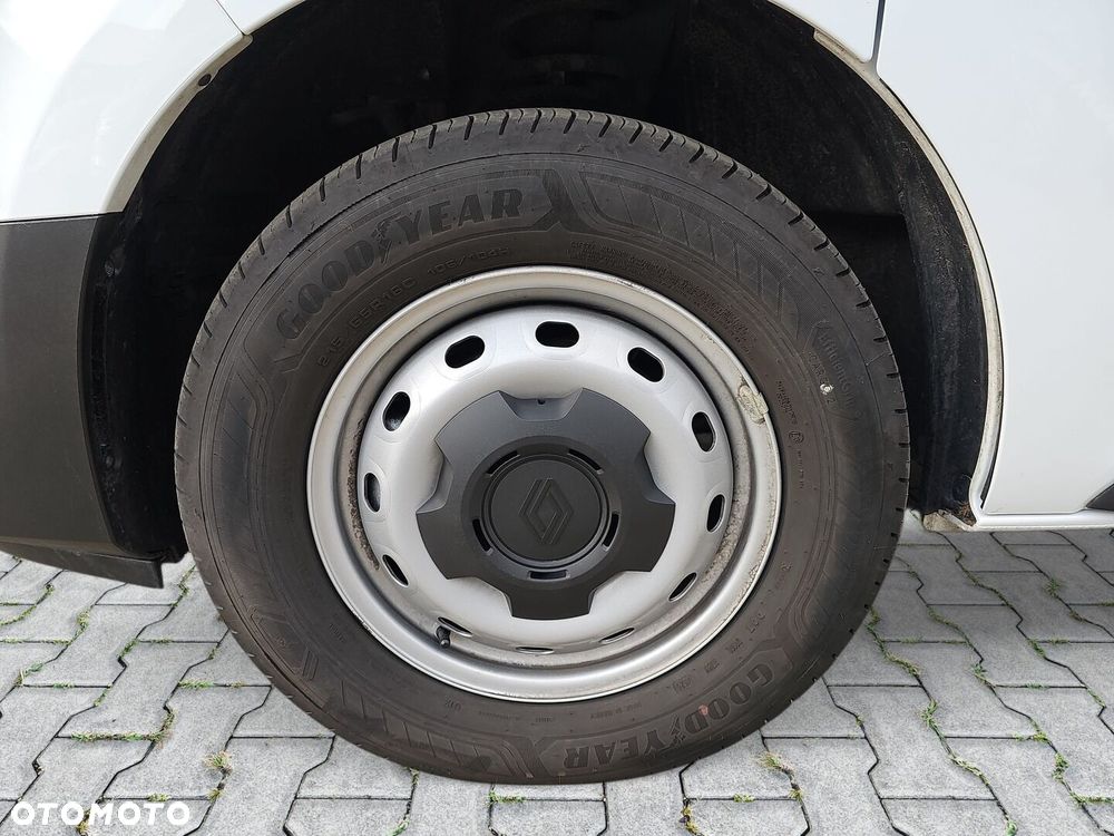 Renault Trafic - 14