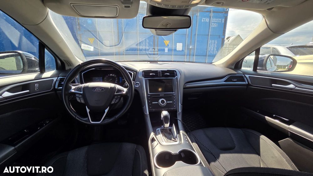 Ford Mondeo 2.0 - 4