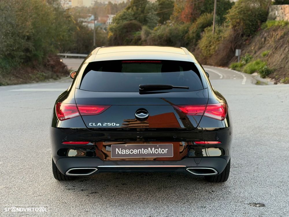 Mercedes-Benz CLA 250 e Shooting Brake Progressive - 13