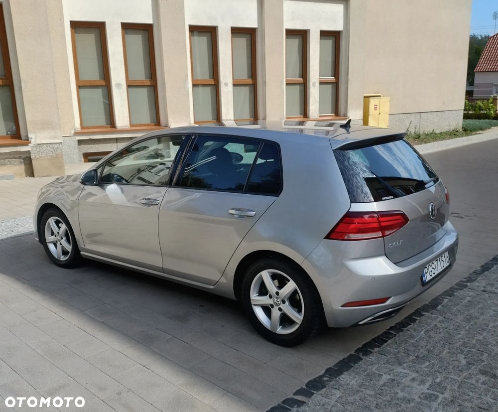 Volkswagen Golf 1.4 TSI BMT Comfortline - 12