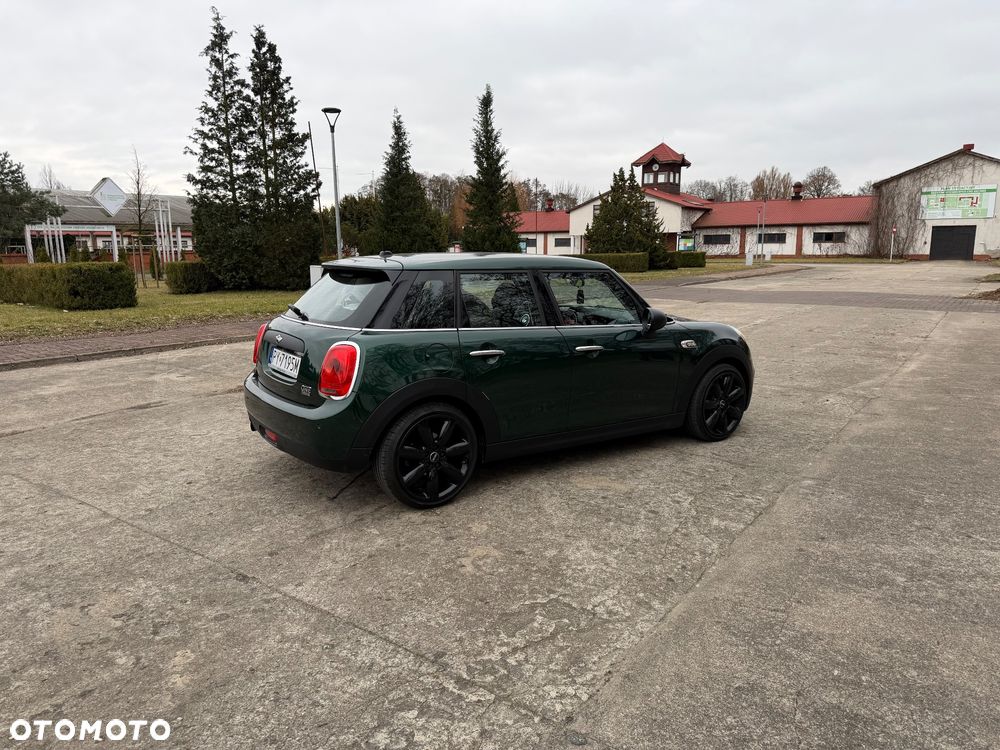 MINI Cooper Standard - 4