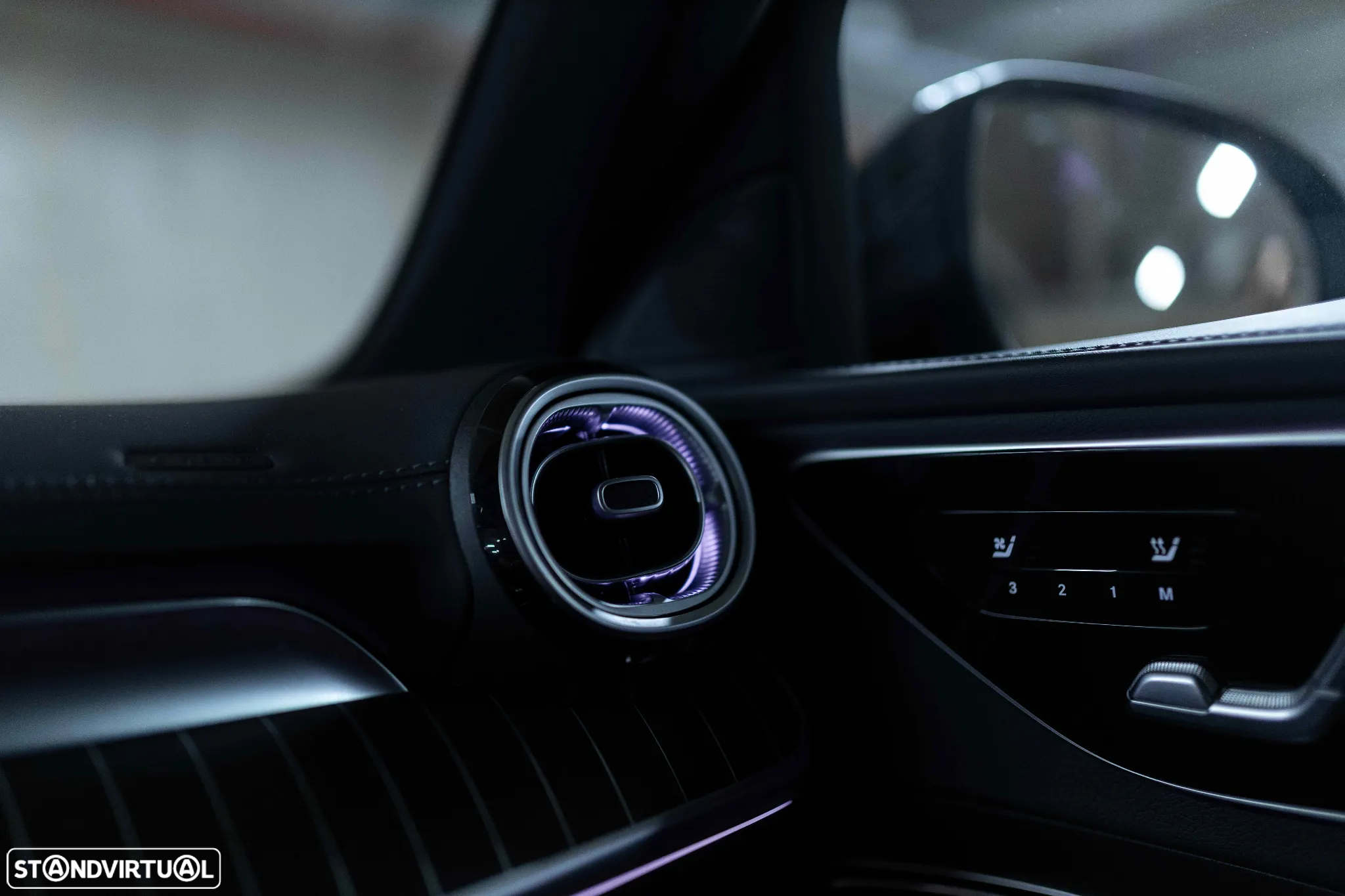 Mercedes-Benz C 300 e AMG Line - 31