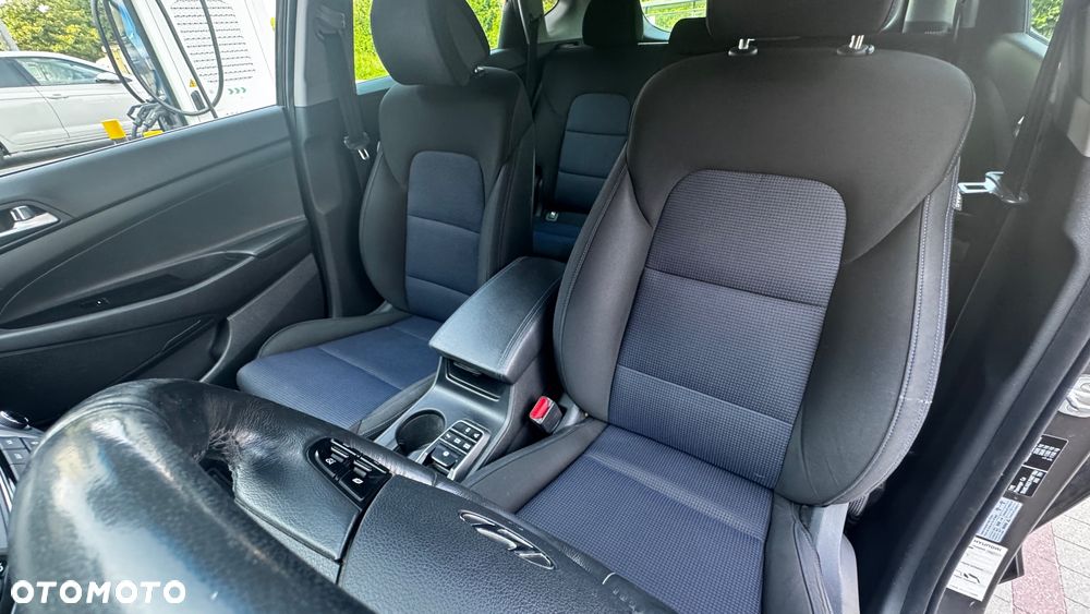 Hyundai Tucson 1.7 CRDI BlueDrive GO Plus 2WD DCT - 9
