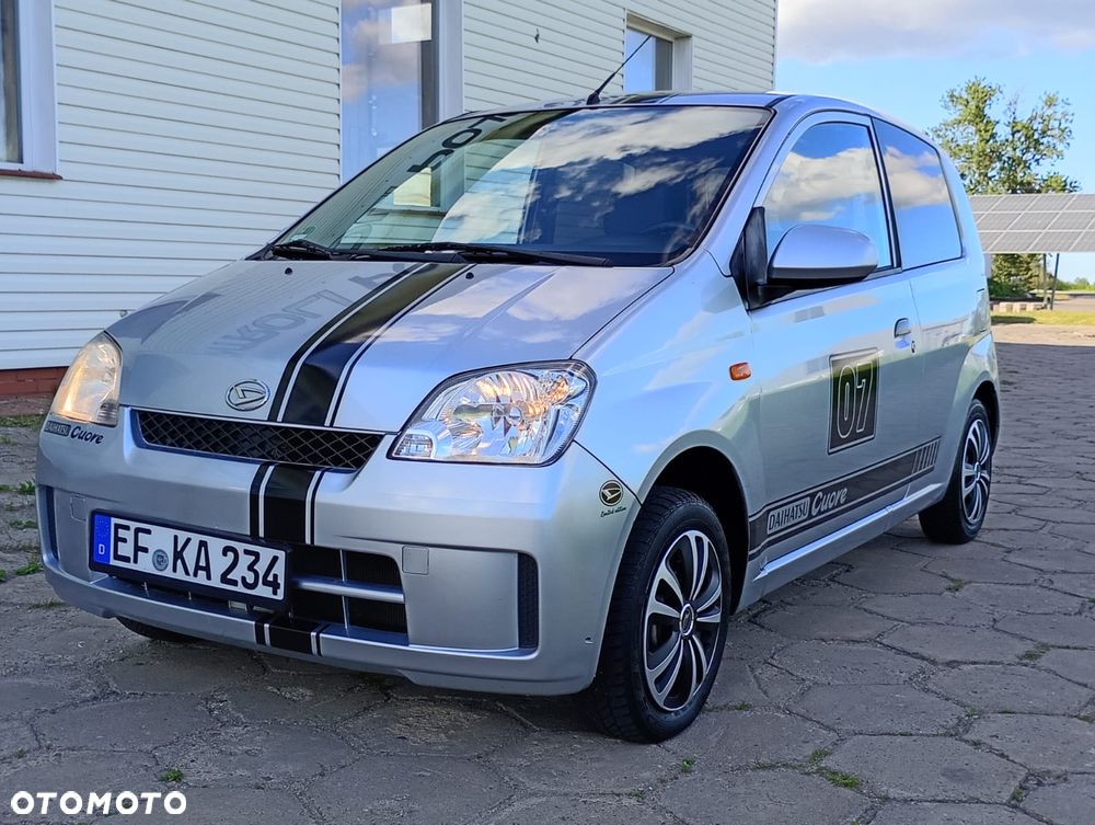 Daihatsu Cuore - 2