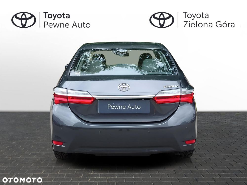 Toyota Corolla 1.6 Classic Plus - 4