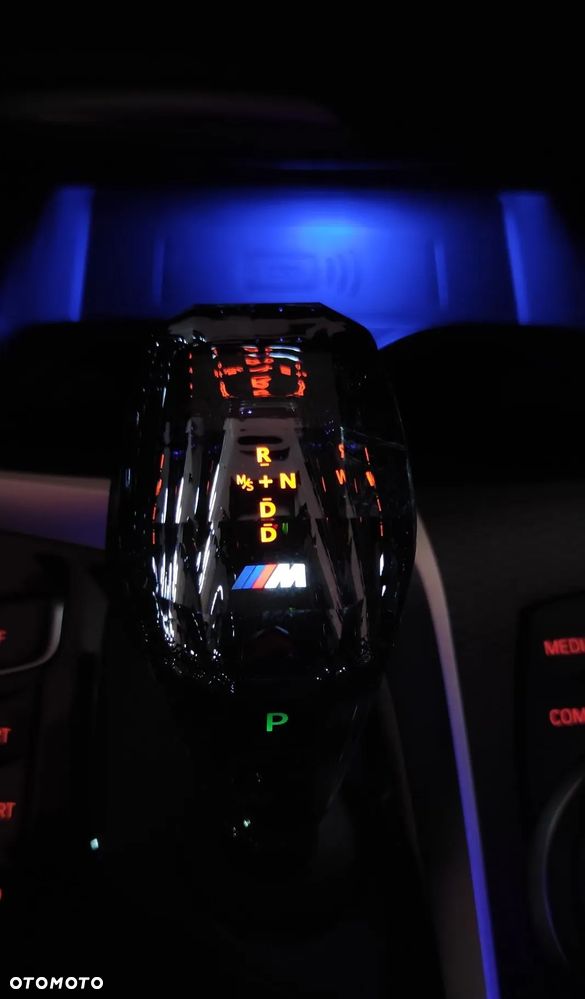 BMW Seria 5 540i xDrive M Sport Edition - 12