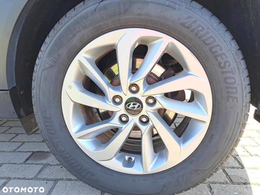 Hyundai Tucson 1.7 CRDI BlueDrive Comfort 2WD - 12