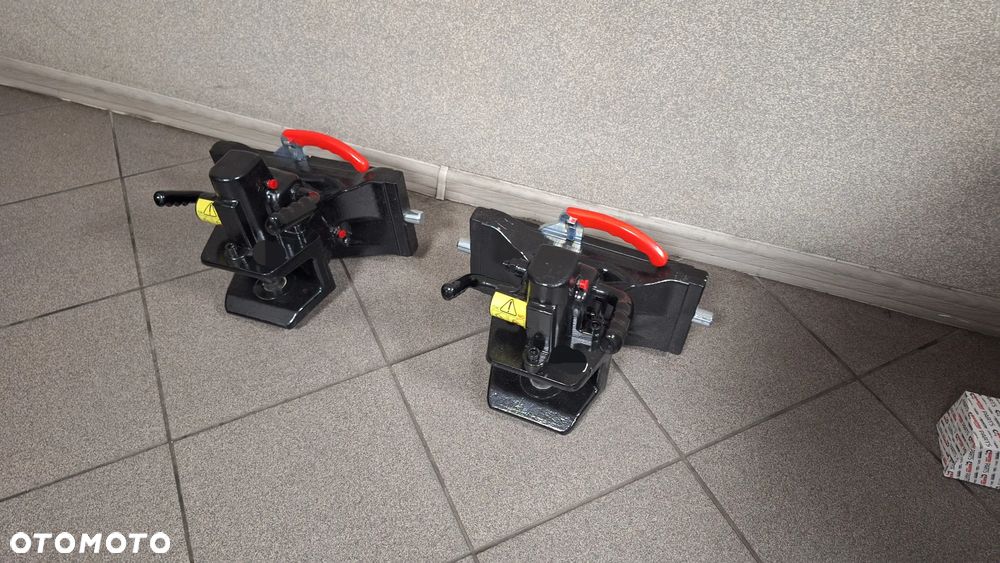 Claas Reanult Ares 816 836  Arion 697 657 650 640 inne zaczep suwany automat szyna 335-30, 22