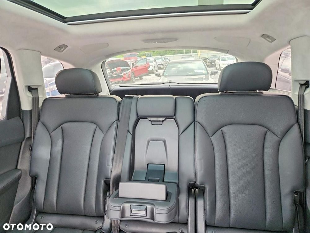 Audi Q7 3.0 TFSI Quattro Tiptronic - 9