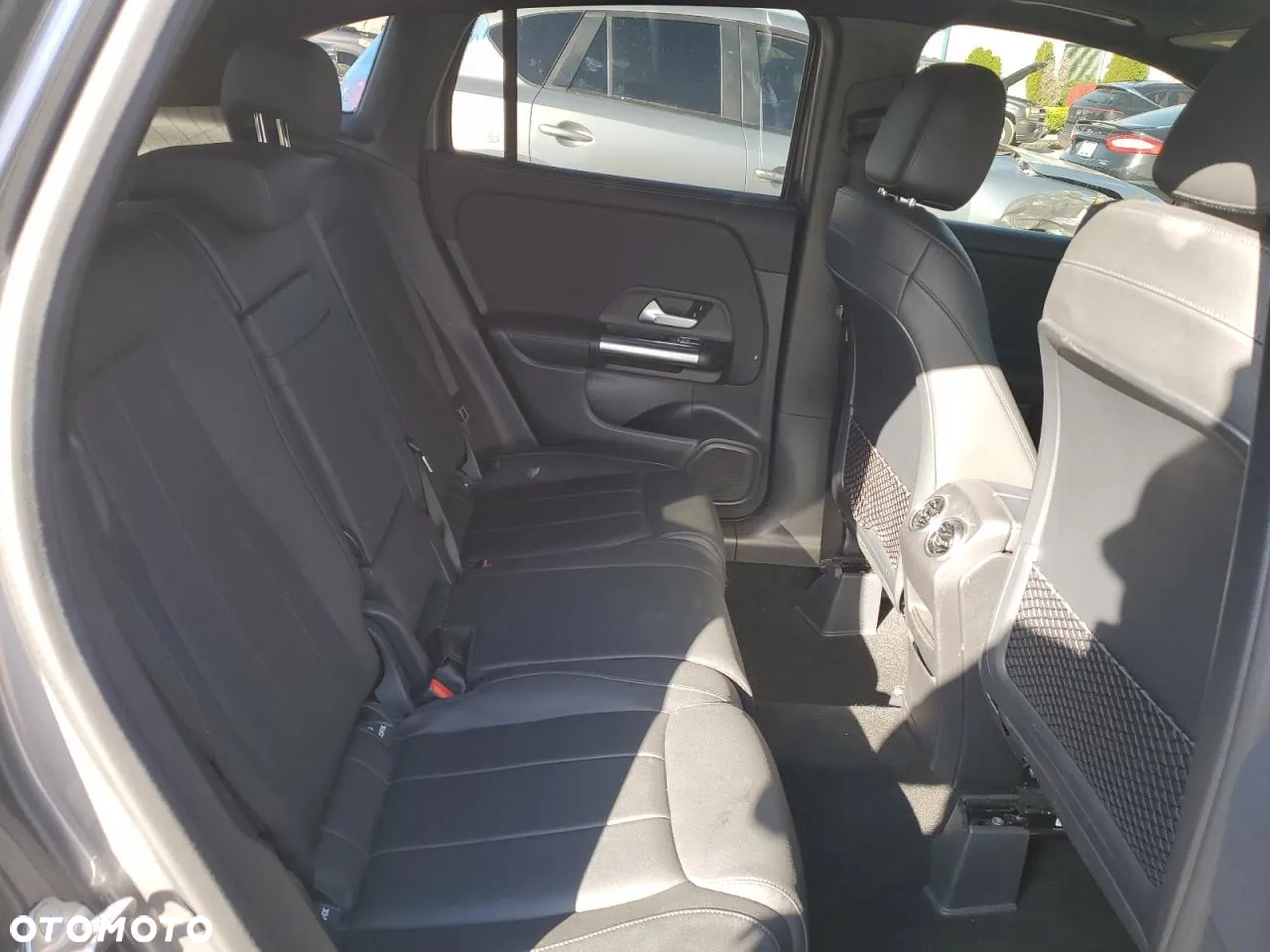 Mercedes-Benz GLA 250 4-Matic - 7