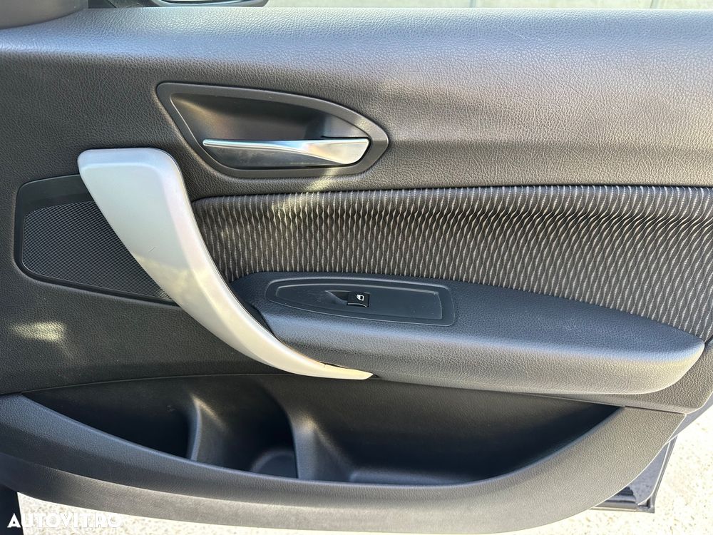 BMW Seria 1 118d Aut. - 33