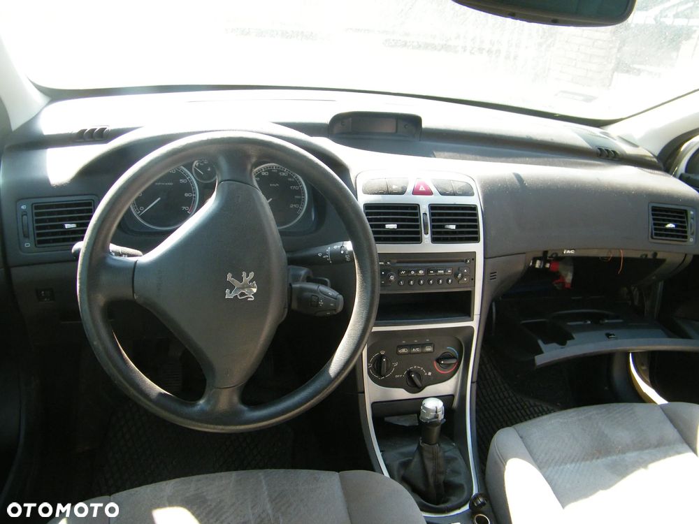 Peugeot 307 (01-05r.) 1.6B 110 KM silnik TU5JP4 skrzynia 20CP43 lakier EZRC. Cały na części - 6