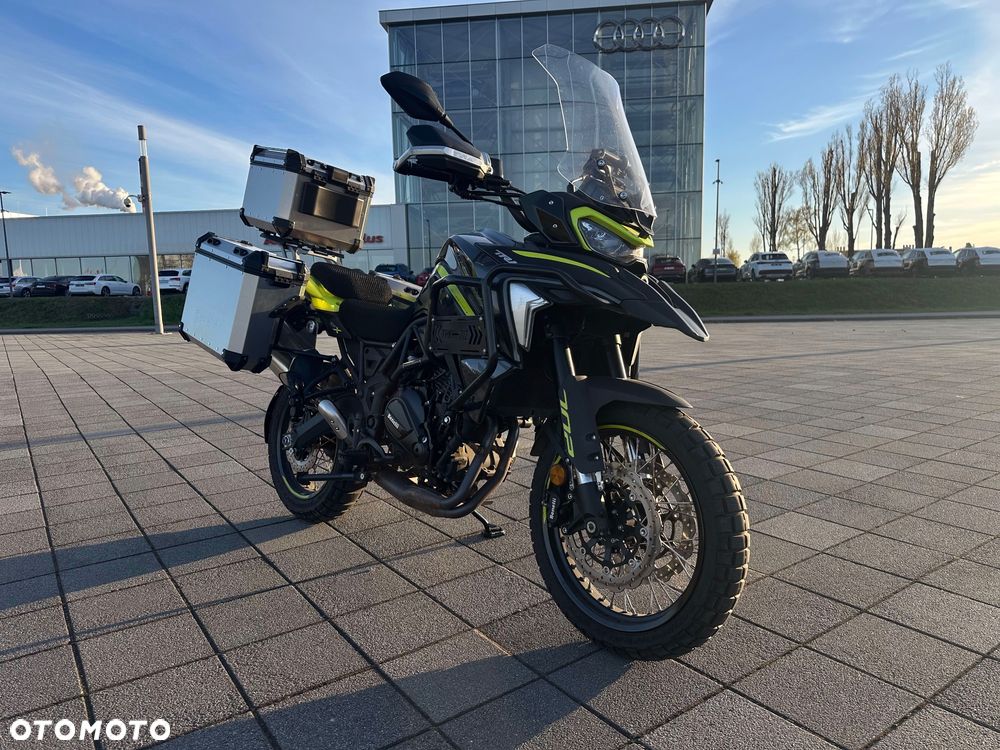 Benelli TRK 702X - 1