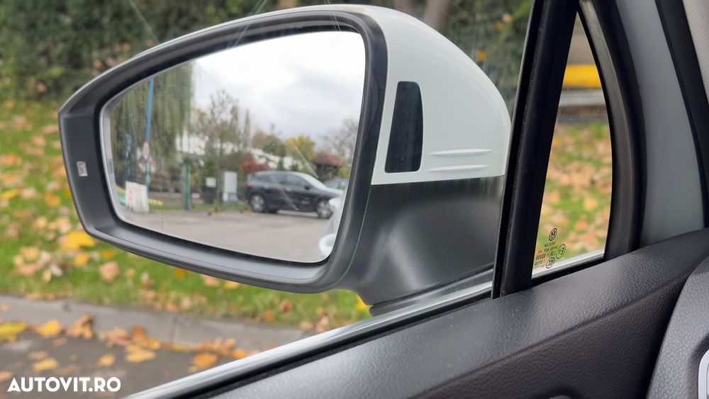 Volkswagen Tiguan 2.0 TDI SCR DSG 4Motion Elegance - 12