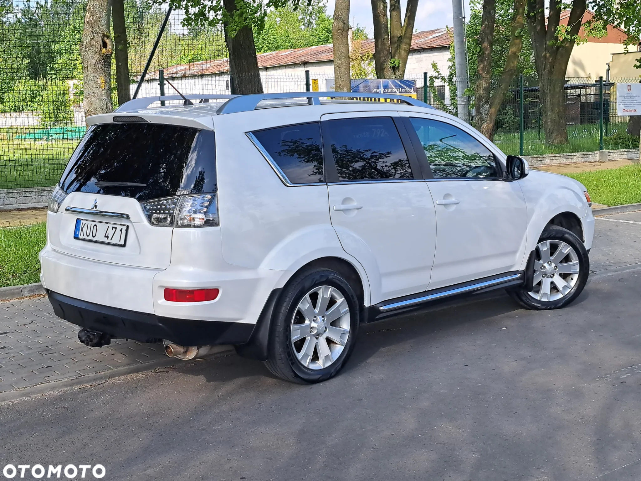 Mitsubishi Outlander 2.4 Instyle EU5 CVT - 14