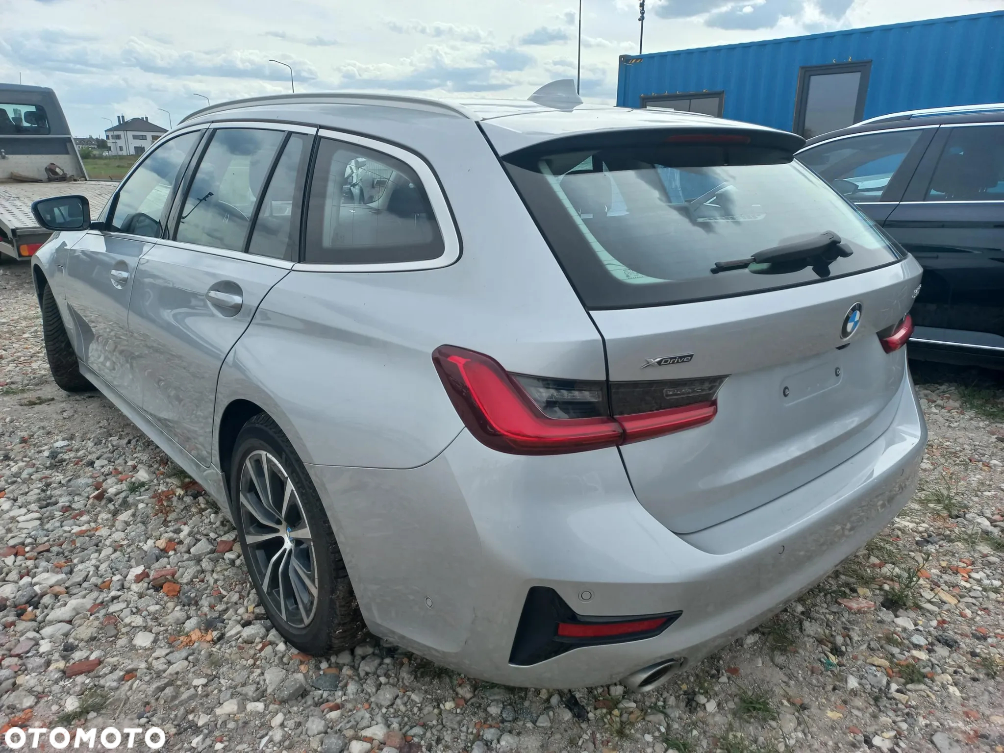 BMW Seria 3 330e Touring Advantage - 4