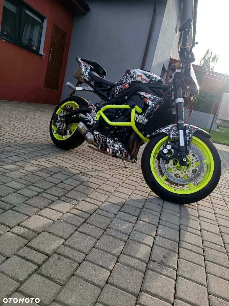 Triumph Speed Triple - 3