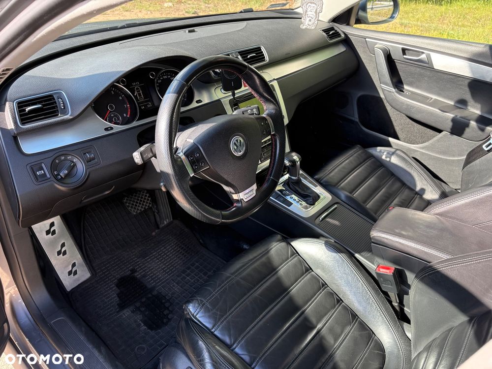 Volkswagen Passat V6 FSI 4Motion DSG R36 - 6