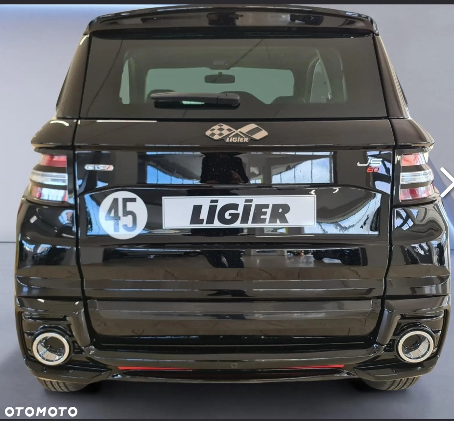 Ligier JS60 - 3