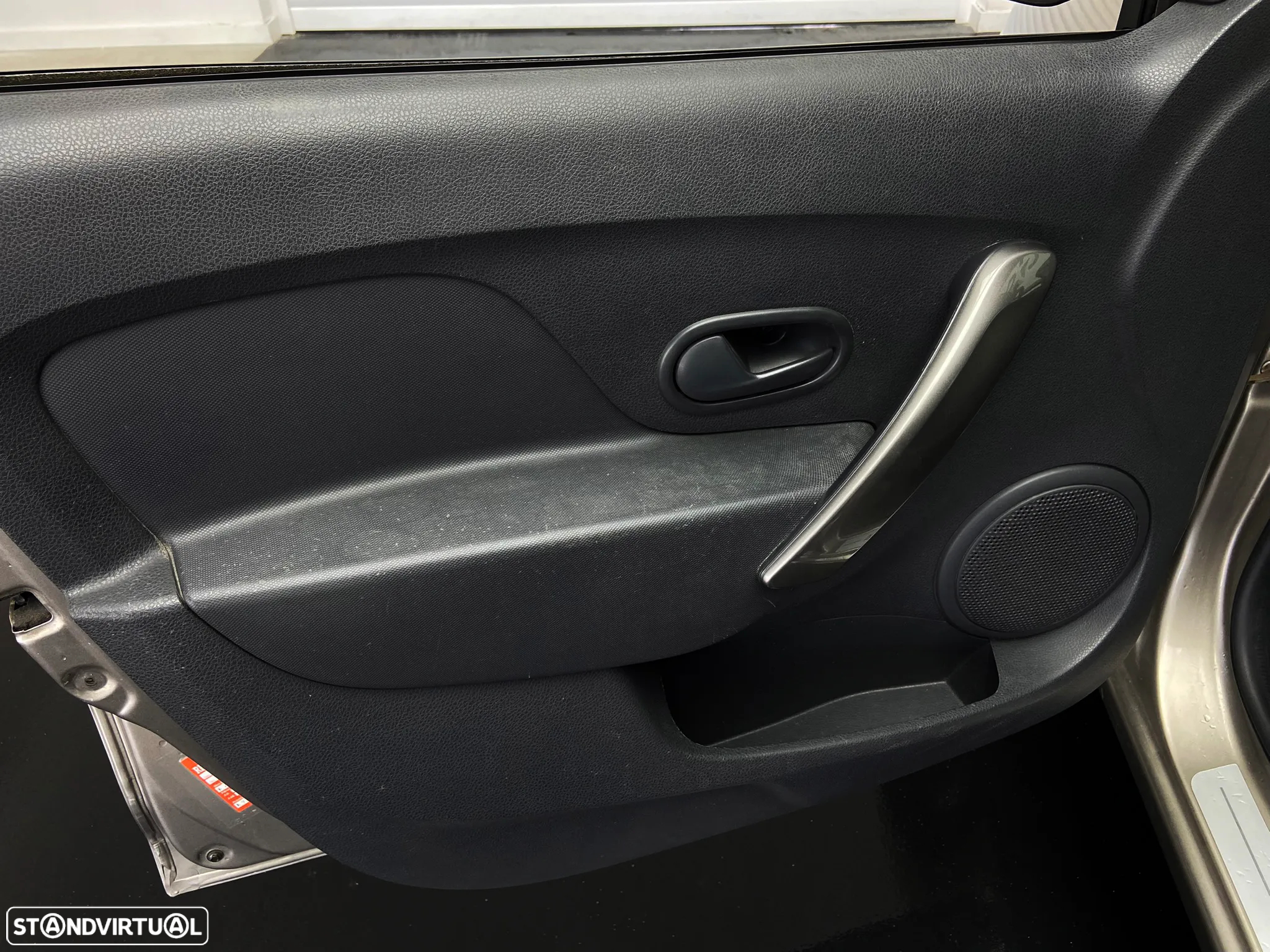 Dacia Logan MCV 1.2 16V Confort Bi-Fuel - 7