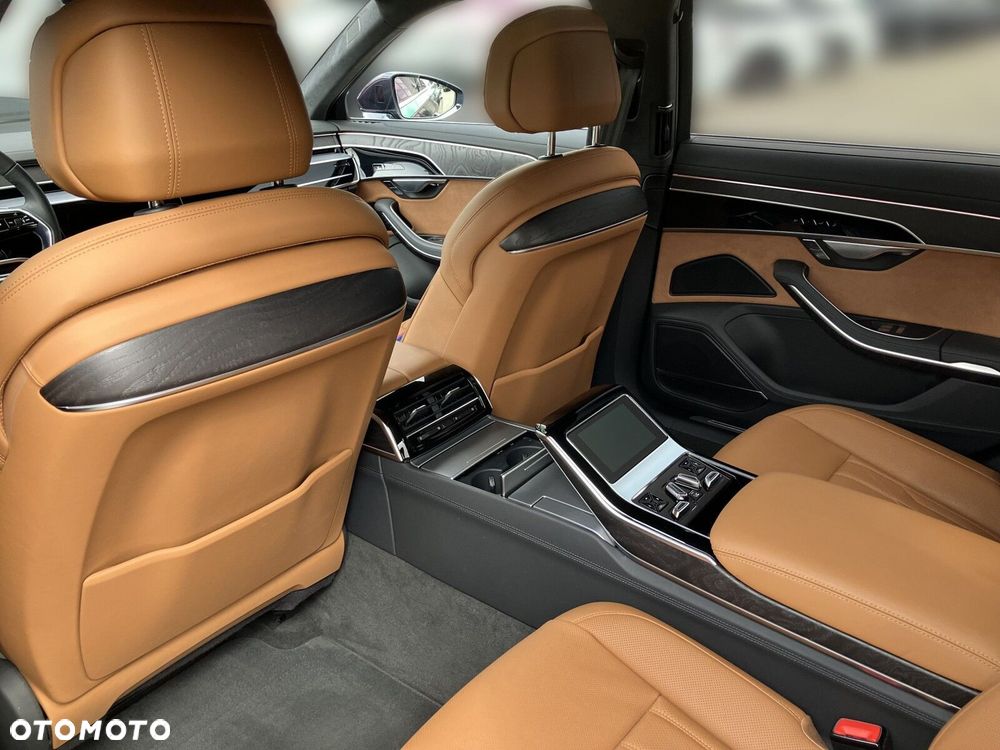 Audi A8 - 23