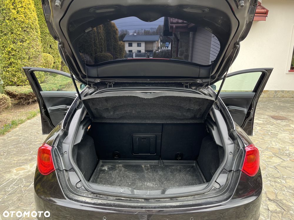 Alfa Romeo Giulietta 1.4 TB 16V - 12