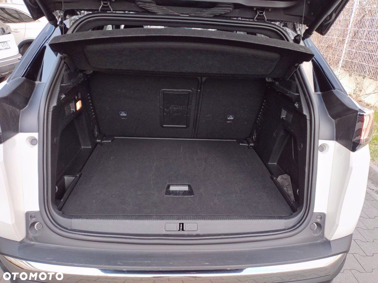 Peugeot 3008 1.2 PureTech GT S&S EAT8 - 6