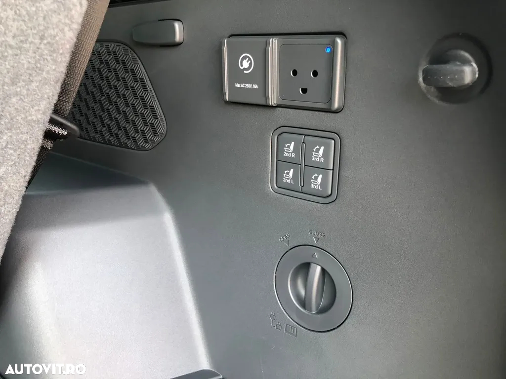 Kia EV9 - 11
