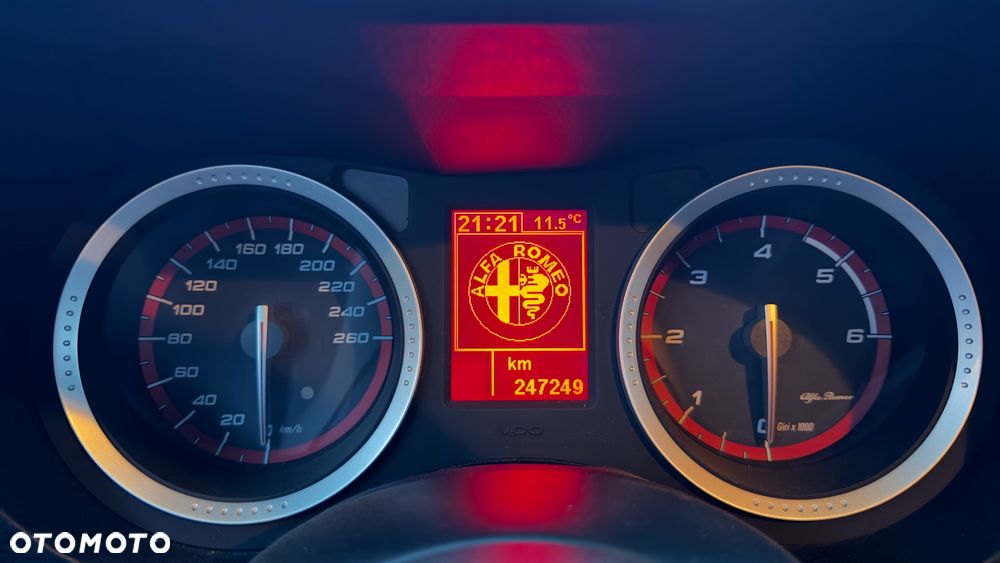 Alfa Romeo 159 1.9 JTDM 16V DPF ti - 40