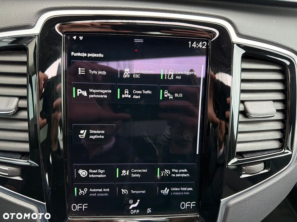 Volvo XC 90 B5 D AWD Inscription 7os - 28