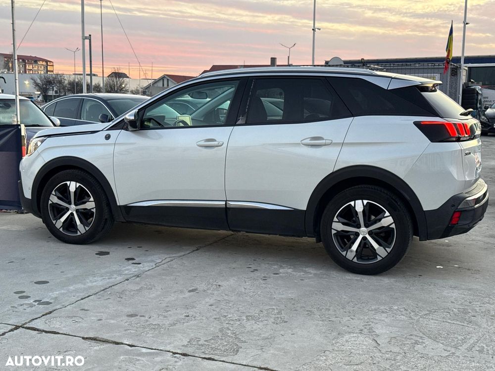 Peugeot 3008 PureTech 130 Stop & Start GPF EAT8 Crossway - 31