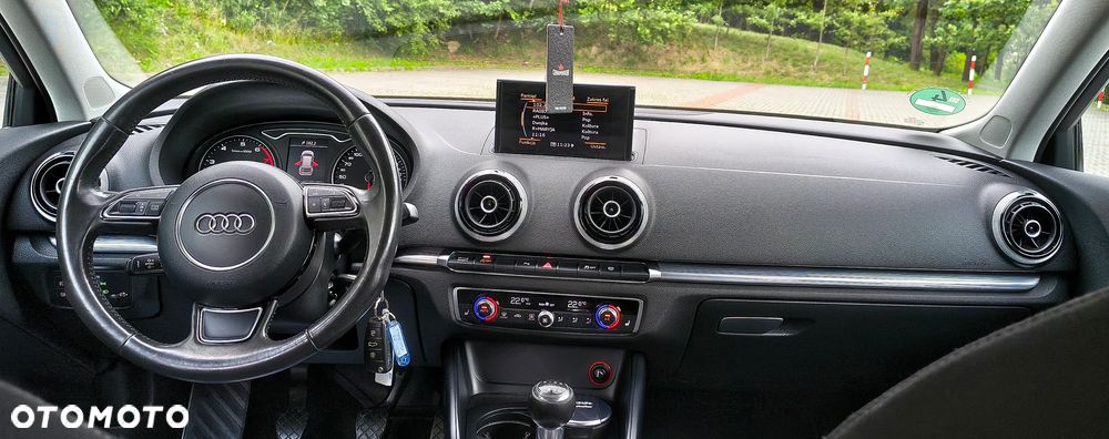 Audi A3 Sportback - 16
