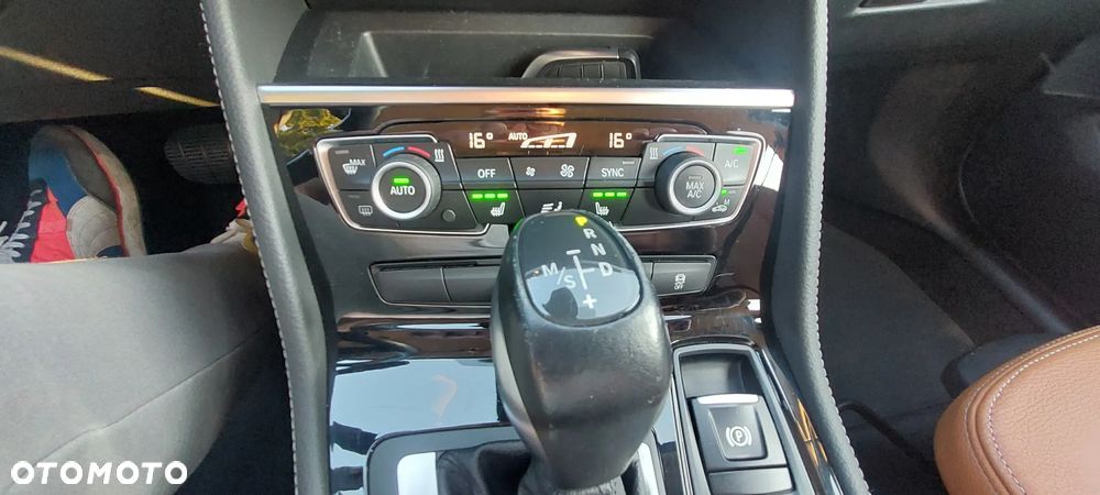 BMW Seria 2 218d GT Luxury Line sport - 37