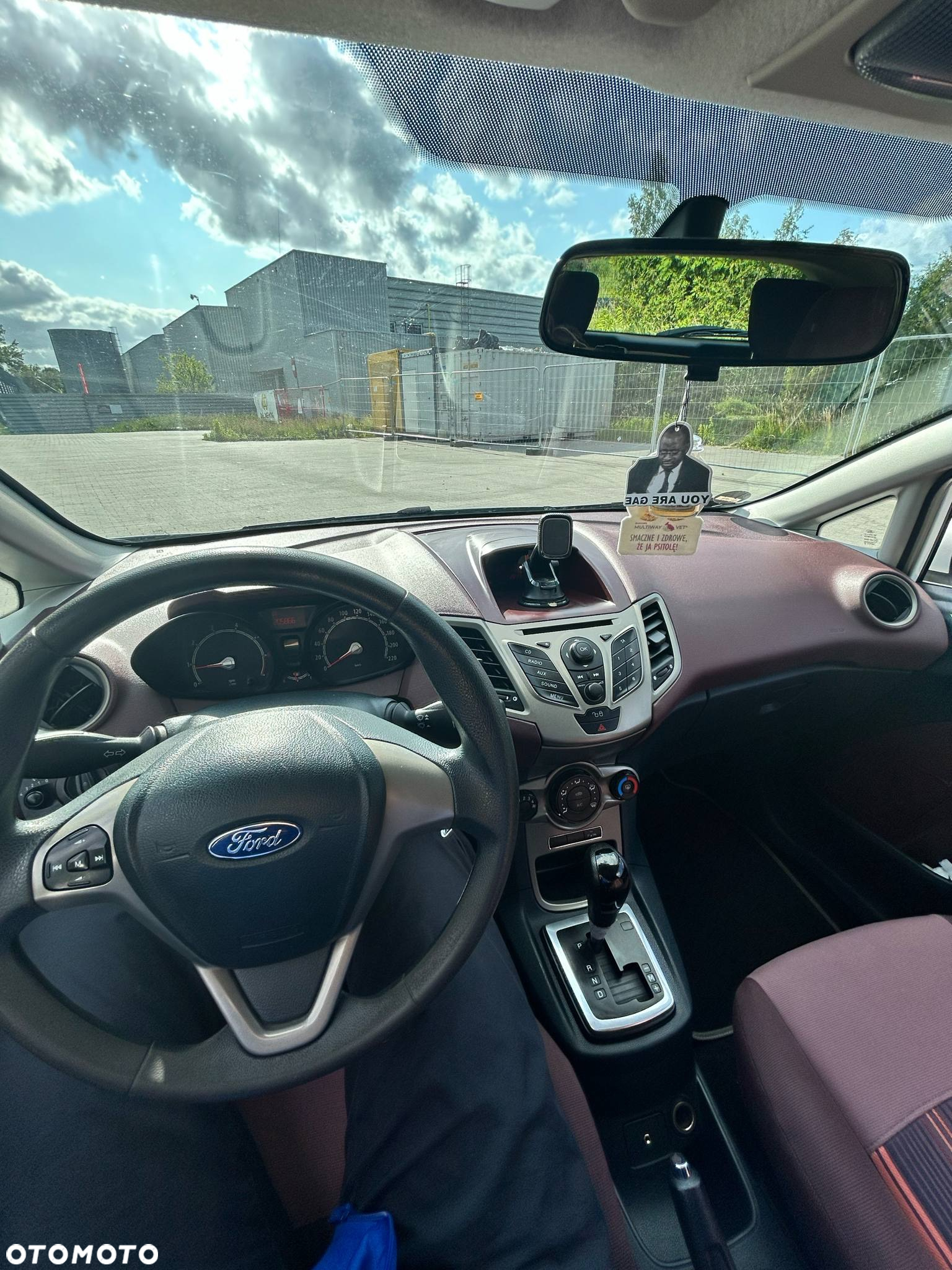 Ford Fiesta - 15