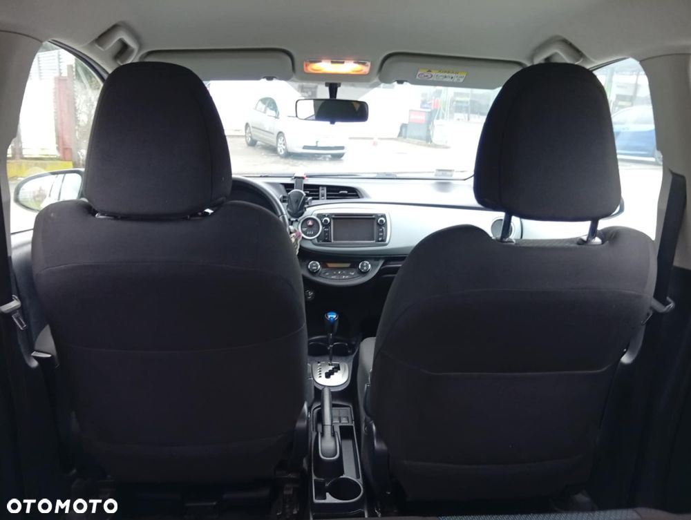 Toyota Yaris - 8