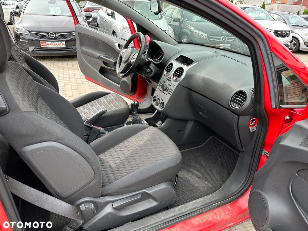 Opel Corsa - 18