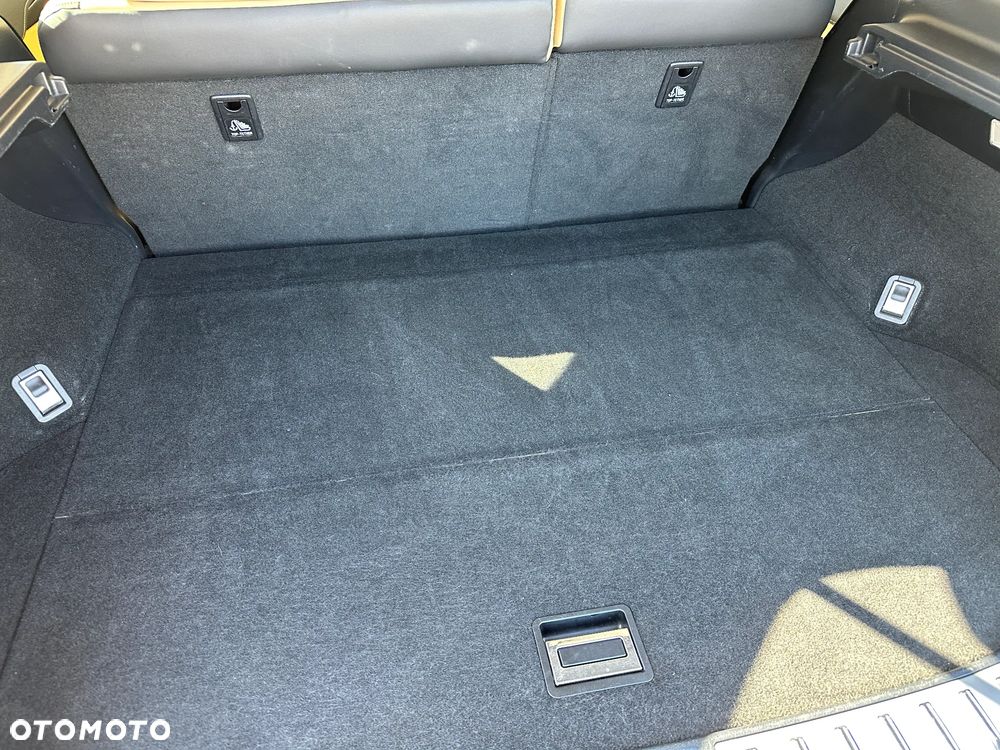 Lexus NX - 27