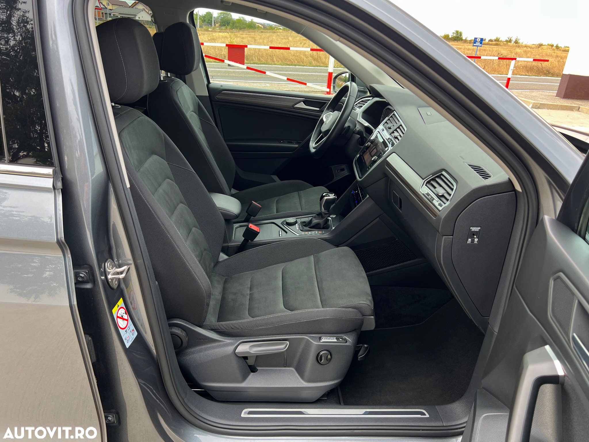 Volkswagen Tiguan Allspace 2.0 TDI SCR 4Motion DSG Elegance - 31