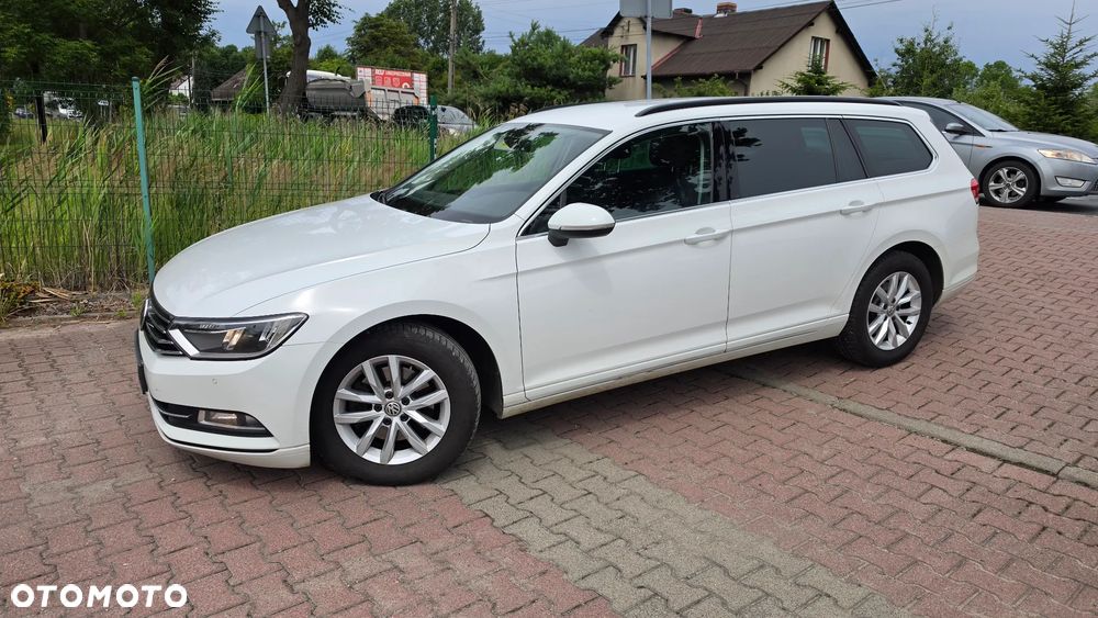Volkswagen Passat Variant 2.0 TDI (BlueMotion Technology) Trendline - 28