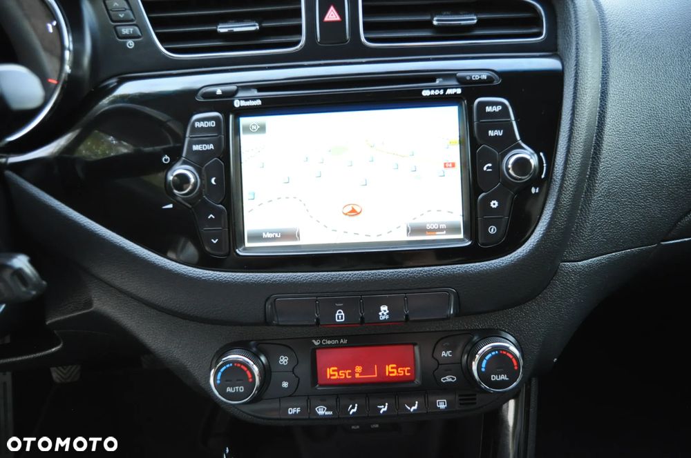 Kia Ceed 1.6 GDI L - 13