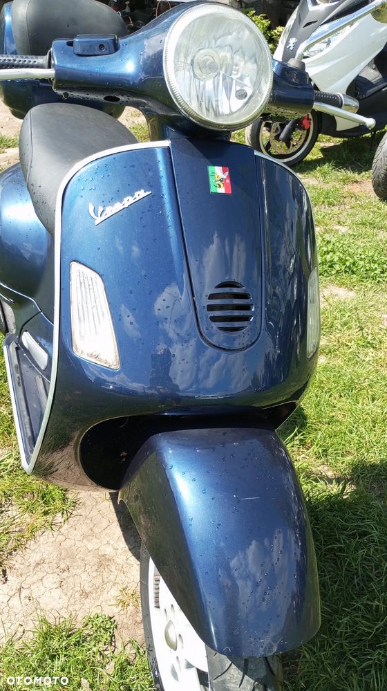 Vespa GTS - 5