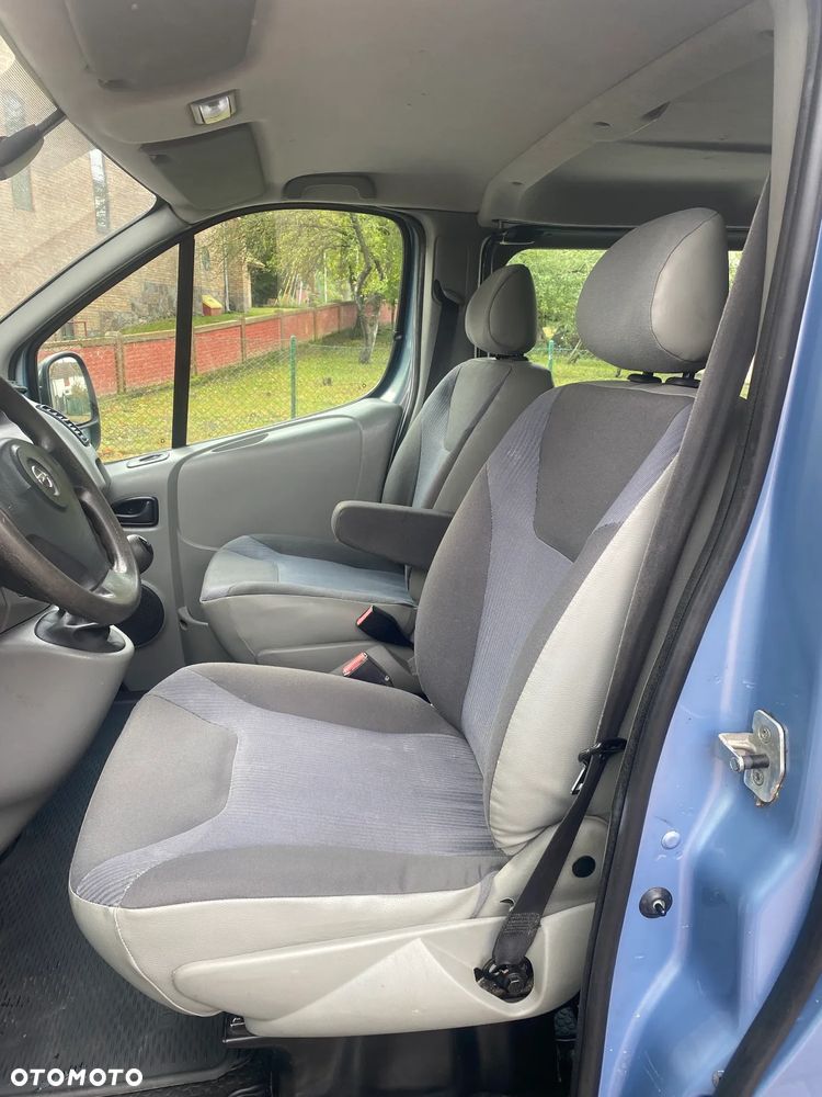 Opel Vivaro - 21
