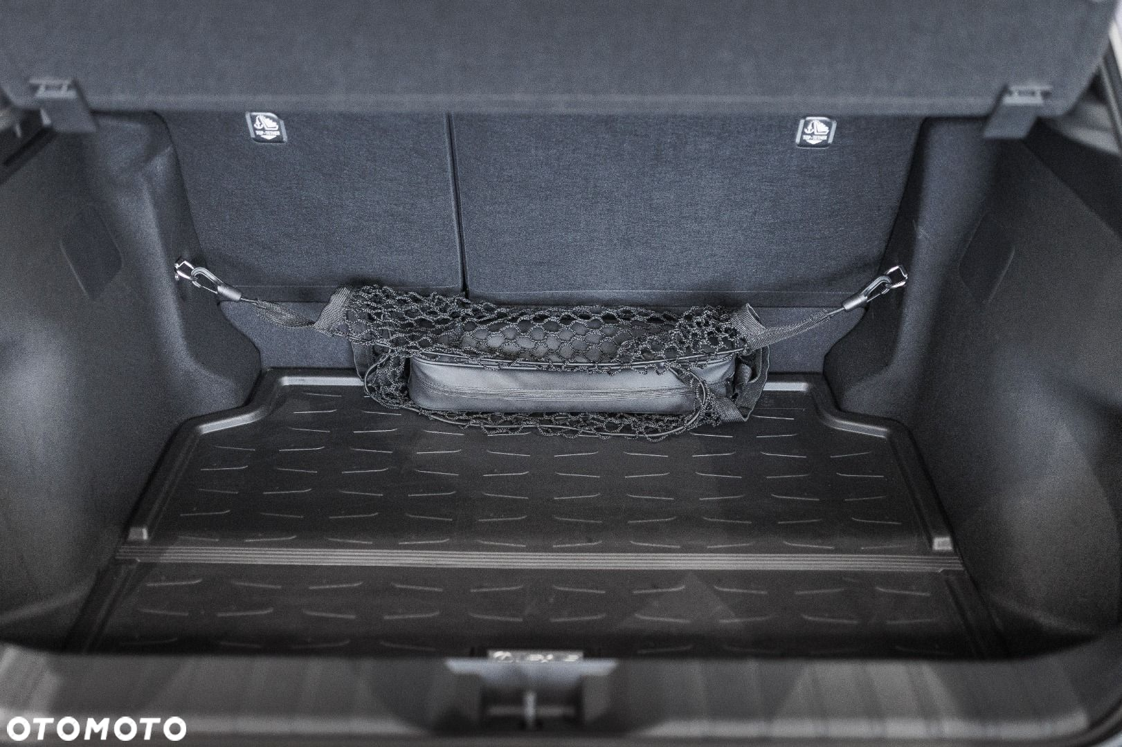 Lexus Inny - 32